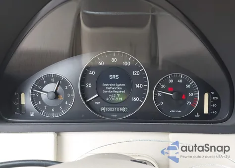 2009 Mercedes-Benz Clk 550 z USA, uszkodzony, nr VIN WDBTJ72H29F266067